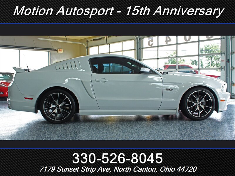 Used 2014 Ford Mustang GT RWD image 7