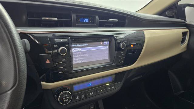 Used 2016 Toyota Corolla LE FWD image 33