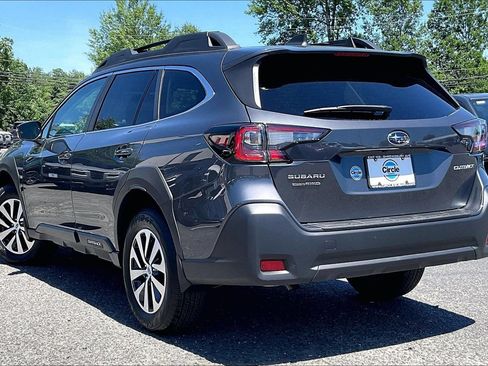 Certified 2025 Subaru Outback Premium w/ Popular Package #1A AWD/4WD image 13