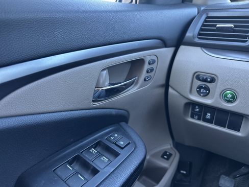 Certified 2022 Honda Pilot Special Edition image 27