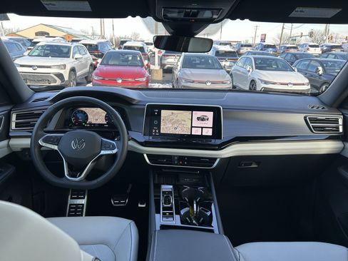 Certified 2025 Volkswagen Atlas Cross Sport SEL Premium R-Line image 9