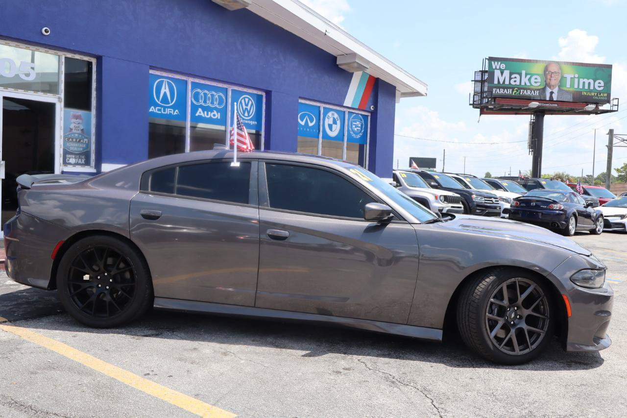 Used 2021 Dodge Charger Scat Pack w/ Plus Group RWD image 3