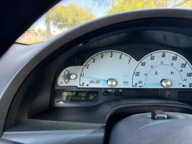 Used 2002 Ford Thunderbird RWD image 21