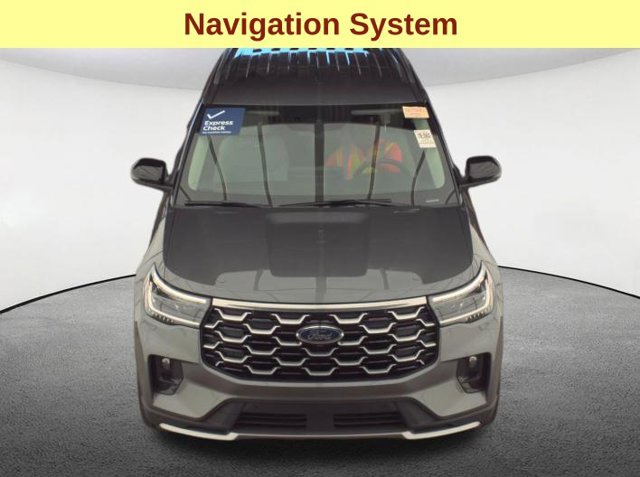 Used 2026 Ford Explorer Platinum w/ LUX Leather Package AWD/4WD image 4