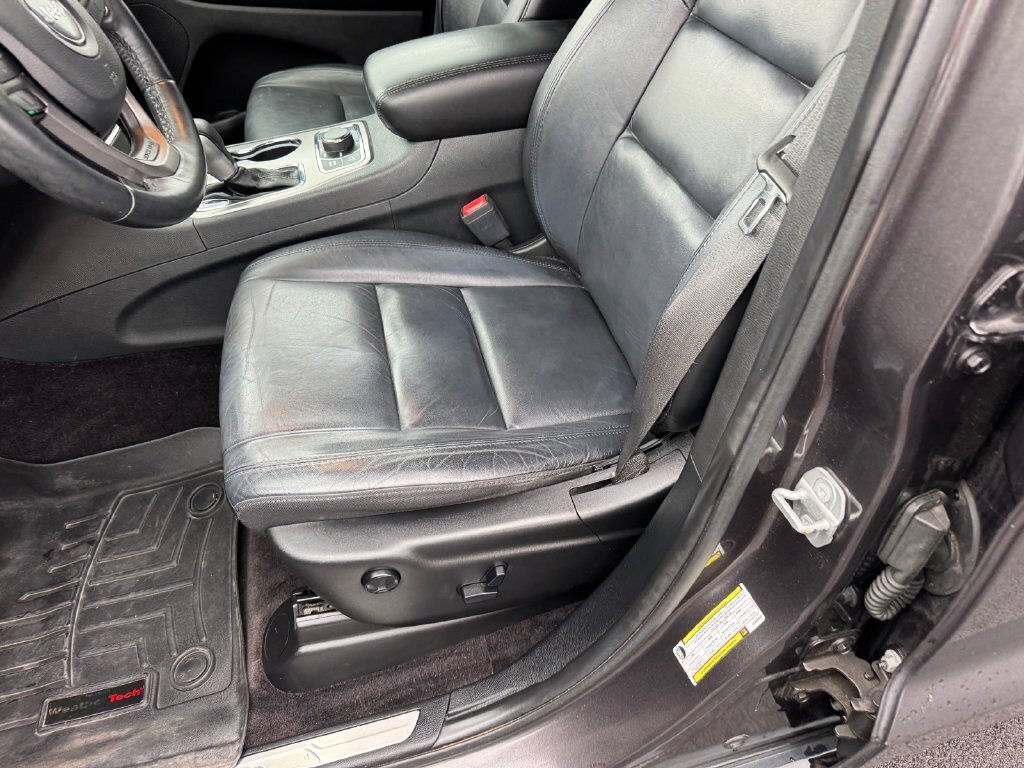 Used 2019 Jeep Grand Cherokee Limited AWD/4WD image 8
