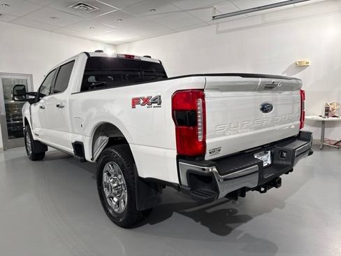 Used 2024 Ford F250 Lariat w/ Lariat Ultimate Package AWD/4WD image 6