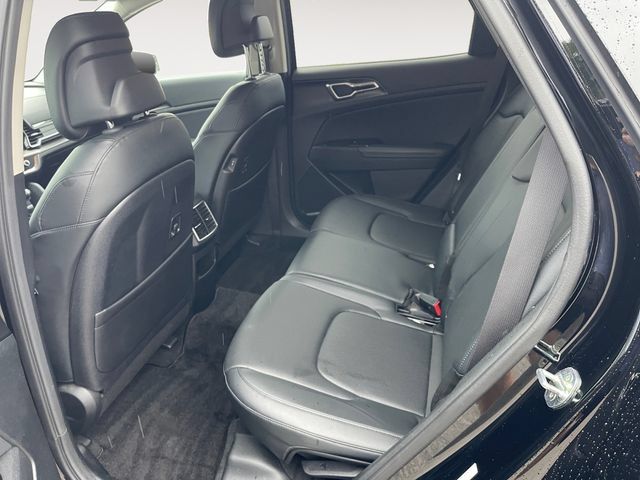 Used 2023 Kia Sportage EX FWD image 13