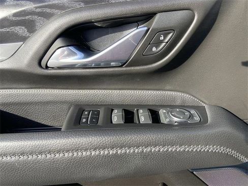 Used 2023 GMC Yukon Denali image 22