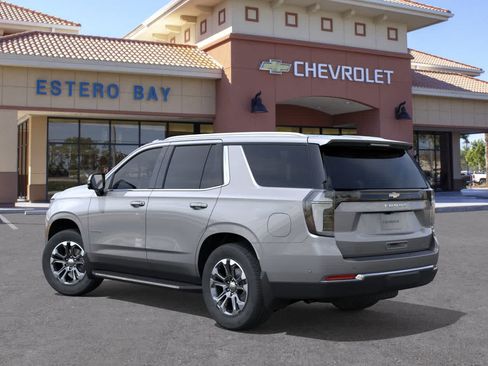New 2026 Chevrolet Tahoe LT image 3
