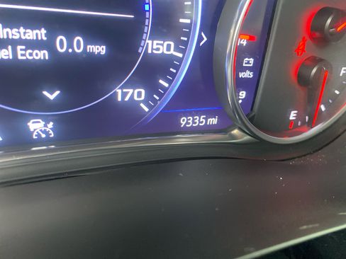 Used 2023 Chevrolet Traverse Premier image 19