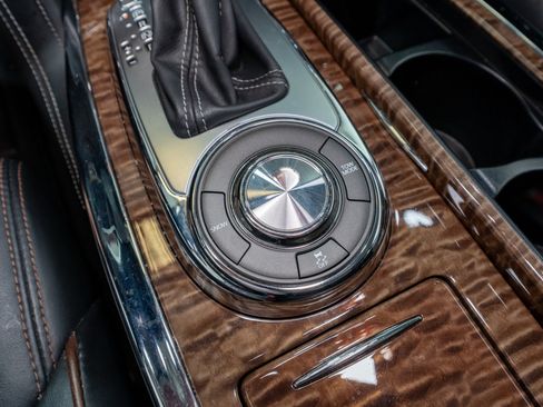 Used 2019 Nissan Armada Platinum w/ Captain's Chairs Package image 25