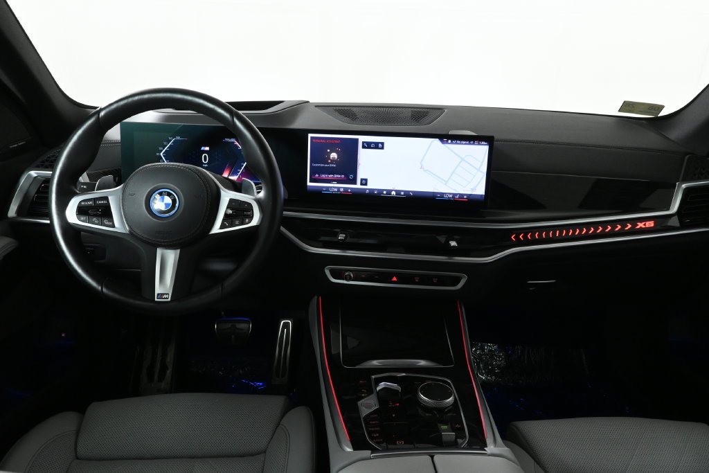 Certified 2024 BMW X5 xDrive50e w/ M Sport Package AWD/4WD image 17