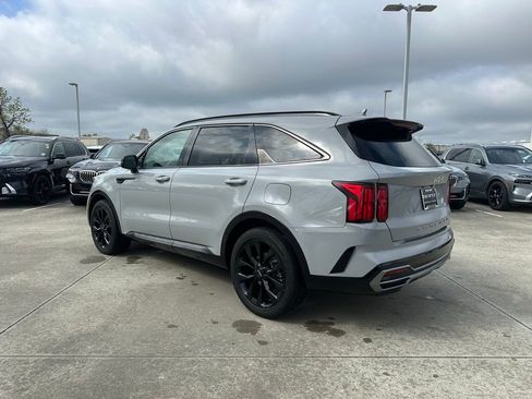 Used 2022 Kia Sorento SX image 7