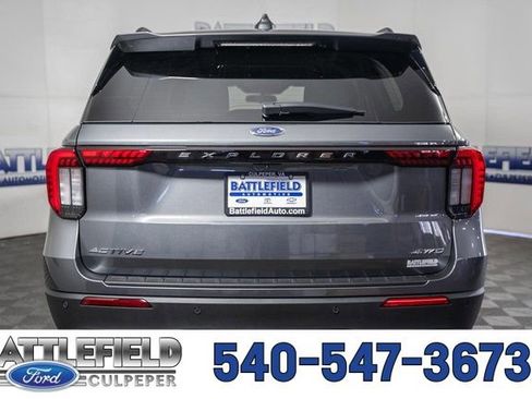 New 2026 Ford Explorer Active image 5