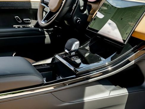 New 2026 Land Rover Range Rover Sport Dynamic SE AWD/4WD image 28