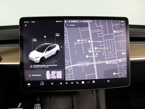 Used 2022 Tesla Model Y Performance image 6