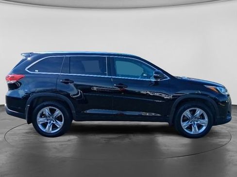 Used 2018 Toyota Highlander Limited AWD/4WD image 5
