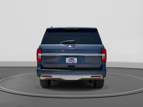 Used 2022 Ford Expedition XLT RWD image 6