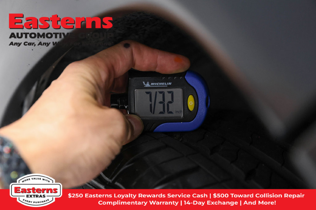 Used 2018 Jeep Compass Latitude w/ Popular Equipment Group AWD/4WD image 28
