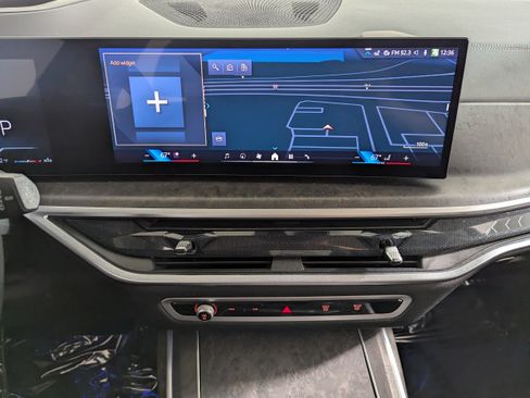 Used 2025 BMW X7 xDrive40i AWD/4WD image 19
