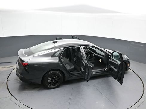 Used 2025 Kia K5 LXS image 44