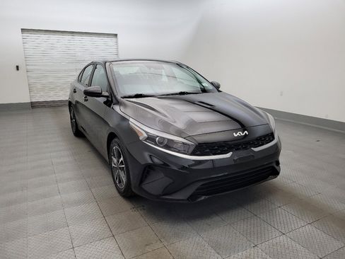 Used 2023 Kia Forte LXS FWD image 13