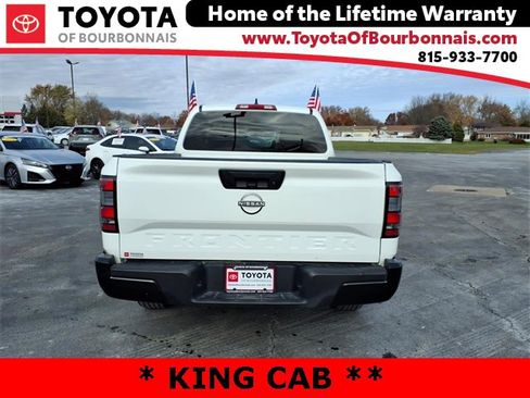 Used 2022 Nissan Frontier S image 4