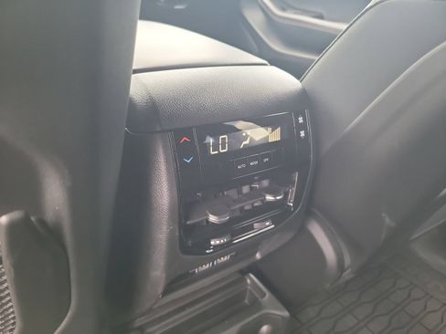 Used 2025 Jeep Grand Cherokee L Laredo AWD/4WD image 23