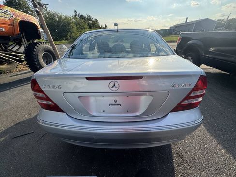 Used 2006 Mercedes-Benz C 280 4MATIC Sedan image 7