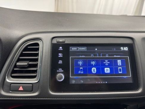 Used 2022 Honda HR-V EX image 21