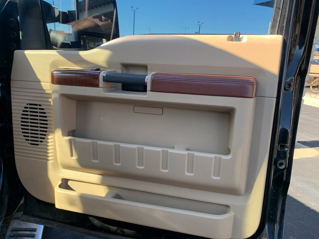 Used 2011 Ford F350 King Ranch w/ King Ranch w/Chrome Pkg AWD/4WD image 40