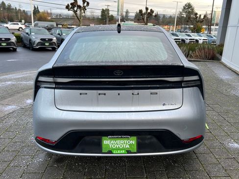New 2026 Toyota Prius Plug-In Hybrid image 4