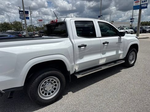 Used 2024 Chevrolet Colorado W/T w/ WT Convenience Package RWD image 4