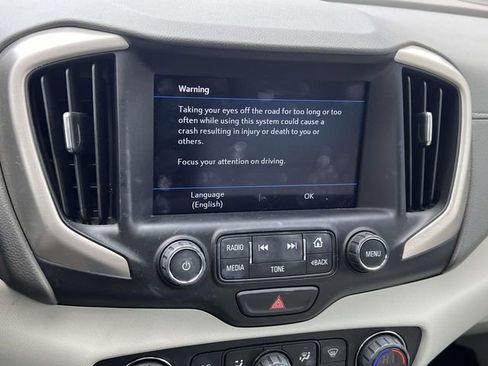 Used 2018 GMC Terrain Denali w/ Advanced Safety Package image 14