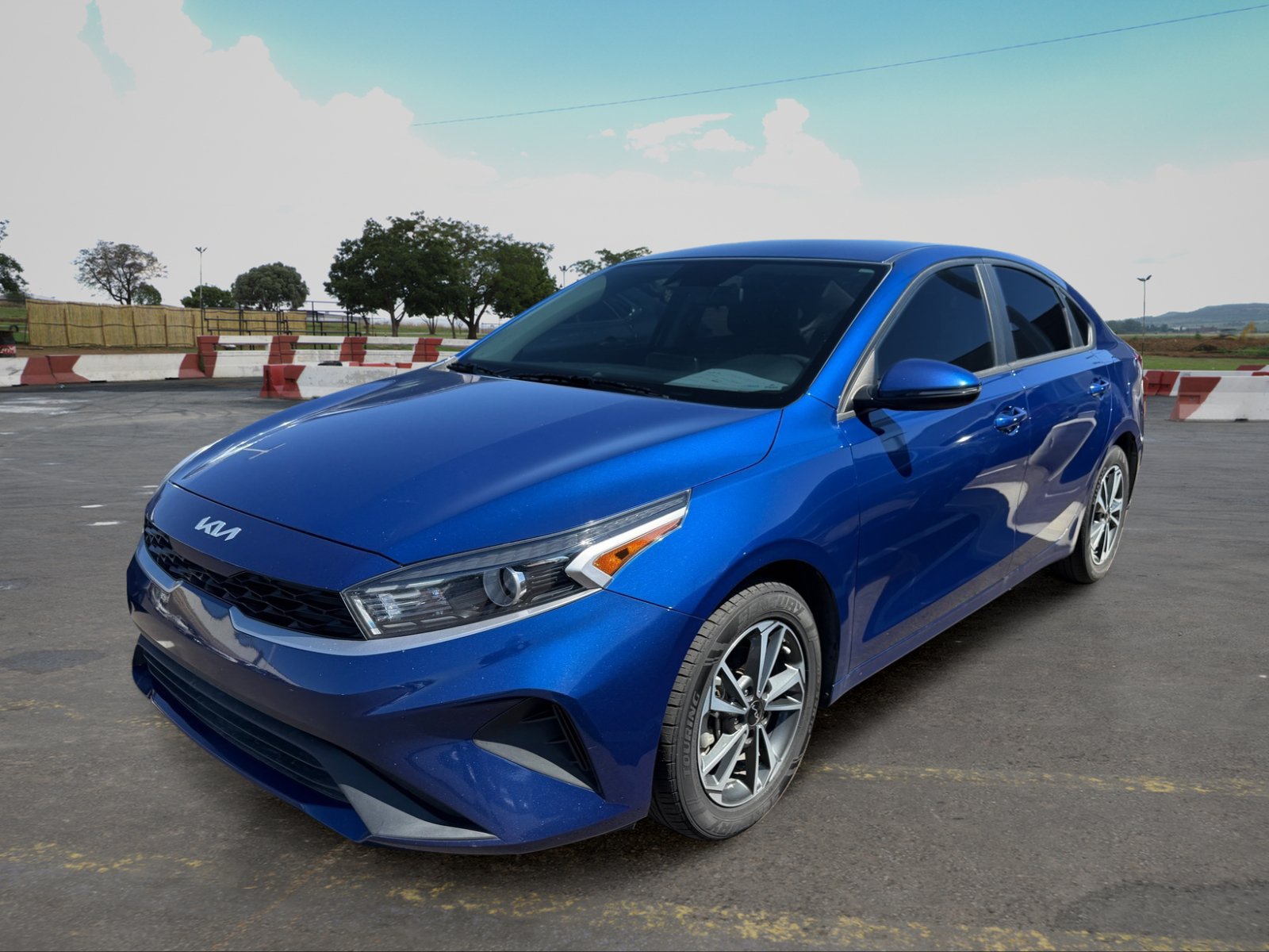 Certified 2024 Kia Forte LXS w/ LXS Technology Package FWD image 5