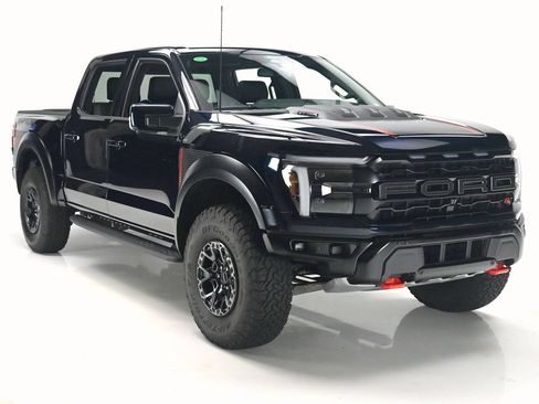 Used 2026 Ford F150 Raptor w/ Equipment Group 803A Raptor R AWD/4WD image 3