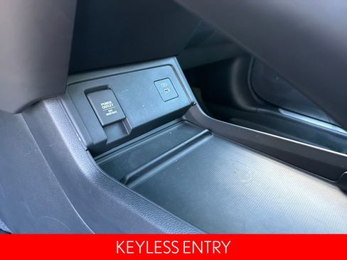 Used 2025 Acura RDX w/ Technology Package image 18