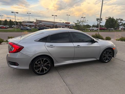 Used 2021 Honda Civic Sport image 6