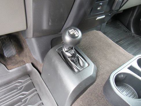 Used 2018 Ford F350 XLT AWD/4WD image 14