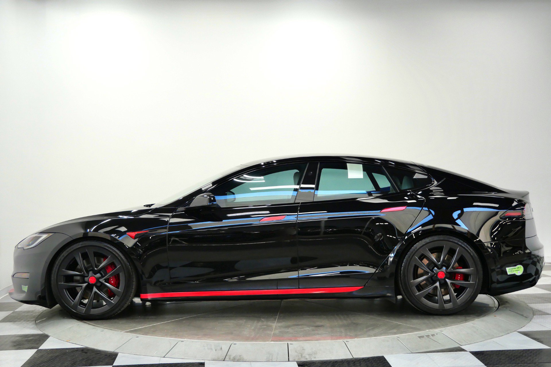 Used 2023 Tesla Model S AWD/4WD image 6