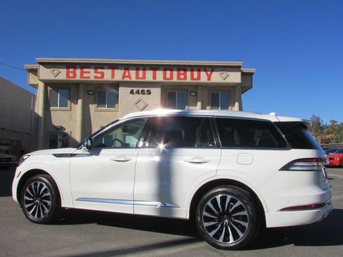 Used 2020 Lincoln Aviator Black Label Grand Touring w/ Class IV Trailer Tow Package image 4