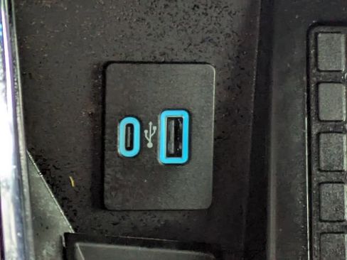 Certified 2023 Ford F150 Lariat w/ Equipment Group 502A High image 24