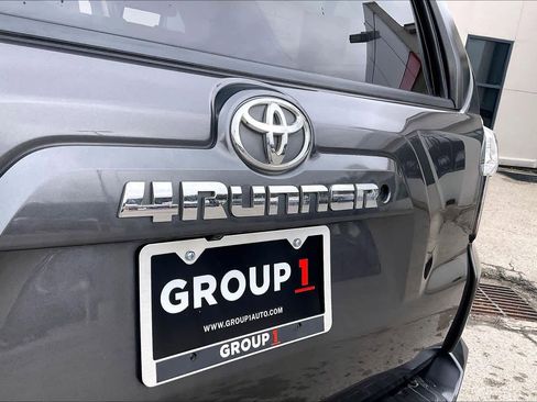 Used 2019 Toyota 4Runner SR5 image 29