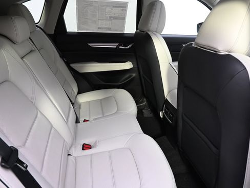 New 2025 MAZDA CX-5 AWD 2.5 S w/ Premium Plus Pkg image 18