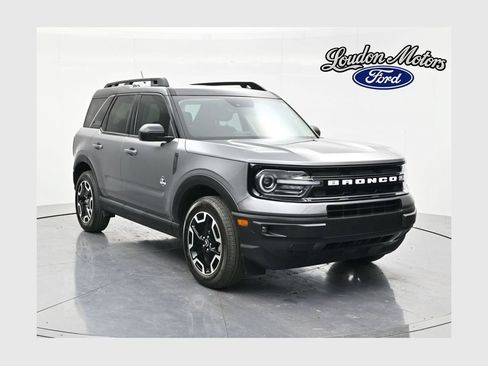 Used 2023 Ford Bronco Sport Outer Banks AWD/4WD image 1