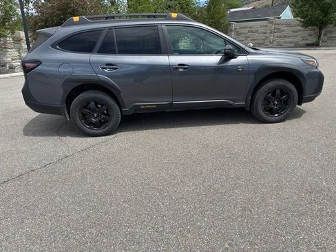 Used 2022 Subaru Outback Wilderness w/ Wilderness Package AWD/4WD image 12