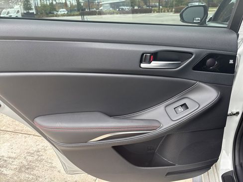 Used 2021 Toyota Avalon TRD image 22