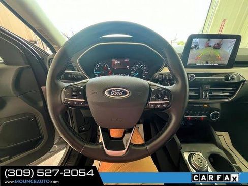 Used 2022 Ford Escape SE w/ Cold Weather Package AWD/4WD image 21