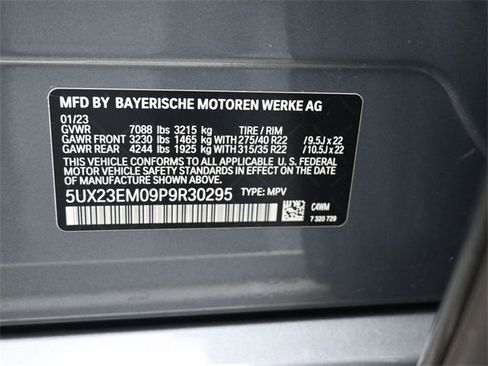 Certified 2023 BMW X7 xDrive40i w/ M Sport Package image 18