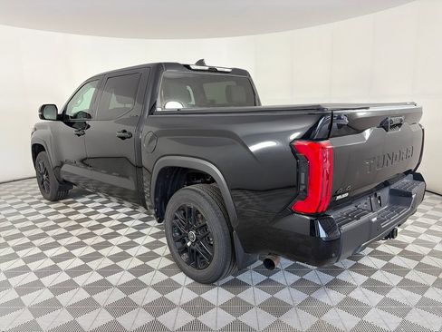 Used 2024 Toyota Tundra Limited AWD/4WD image 5